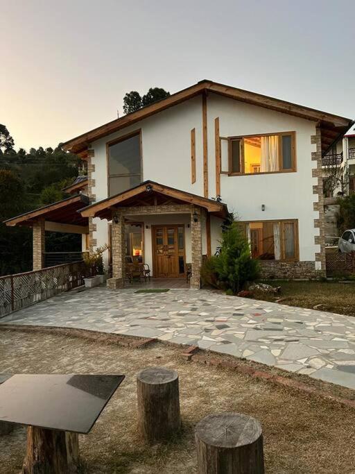 Nilaya - The Himalayan Cottage ราณีเขต ภายนอก รูปภาพ